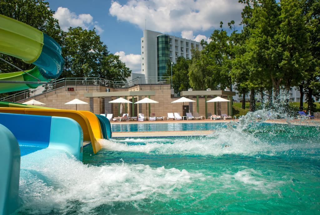Rixos-Prykarpattya Resort Truszkavec Kültér fotó