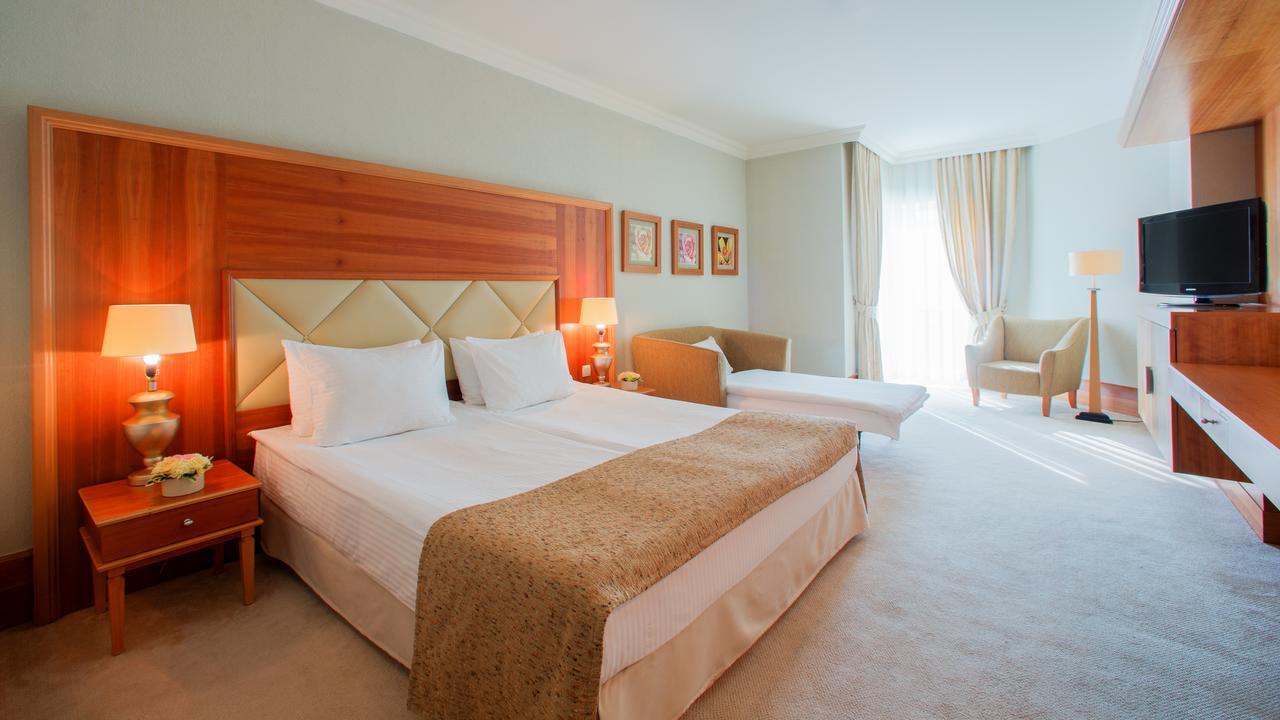 Rixos-Prykarpattya Resort Truszkavec Kültér fotó